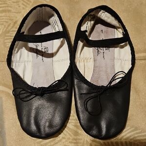 American Ballet Theatre Spotlights, Black Ballet Slippers